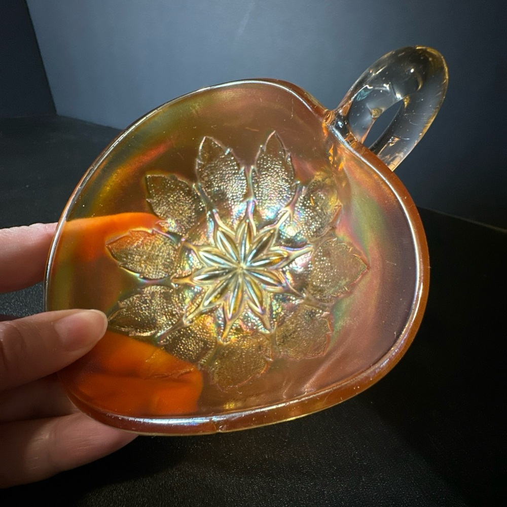 Dugan Leaf Rays Marigold Carnival‎ Glass Ring-Handled Nappy